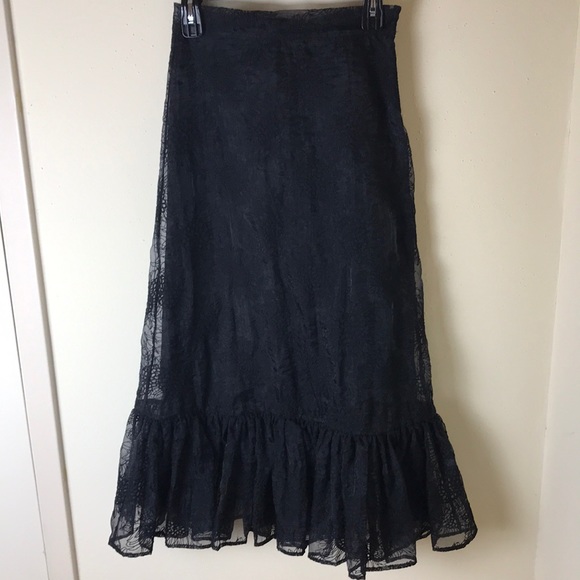 H&M x Sandra Mansour Black Lace Maxi Skirt NWT - Picture 4 of 9